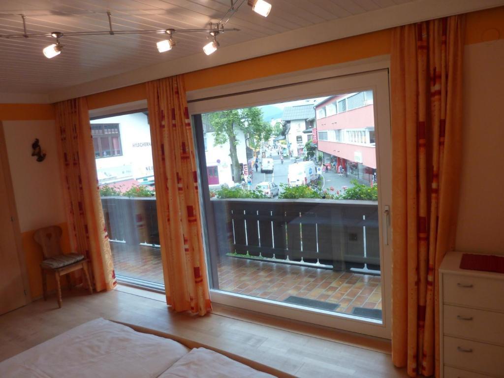 Exklusiv Apartment Hofer St. Johann in Tirol Zimmer foto